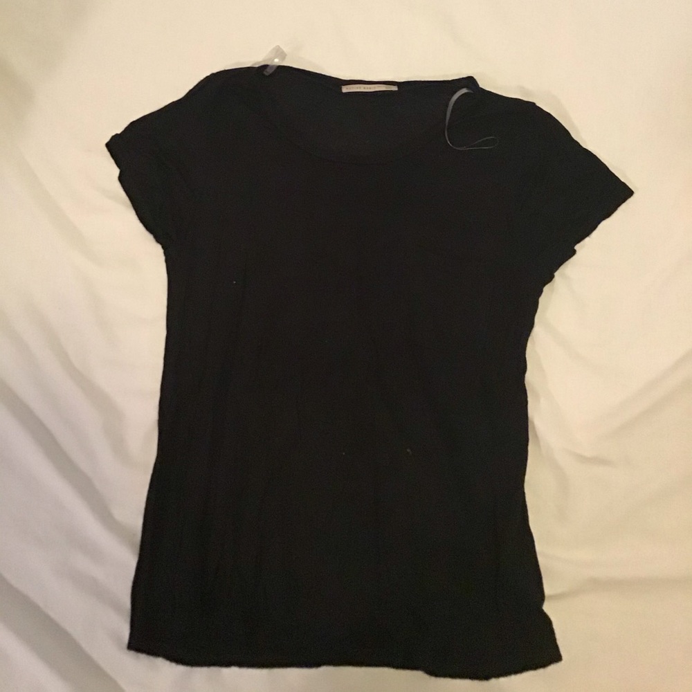 Black stretchy t shirt